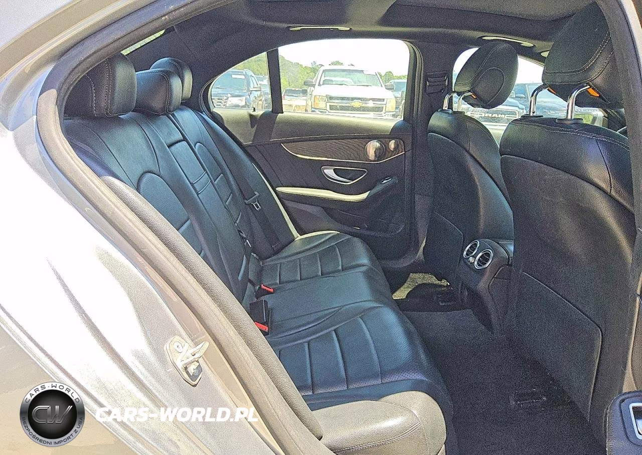 2016 Mercedes-Benz C 300 VIN:55SWF4JB6GU162757 - 10