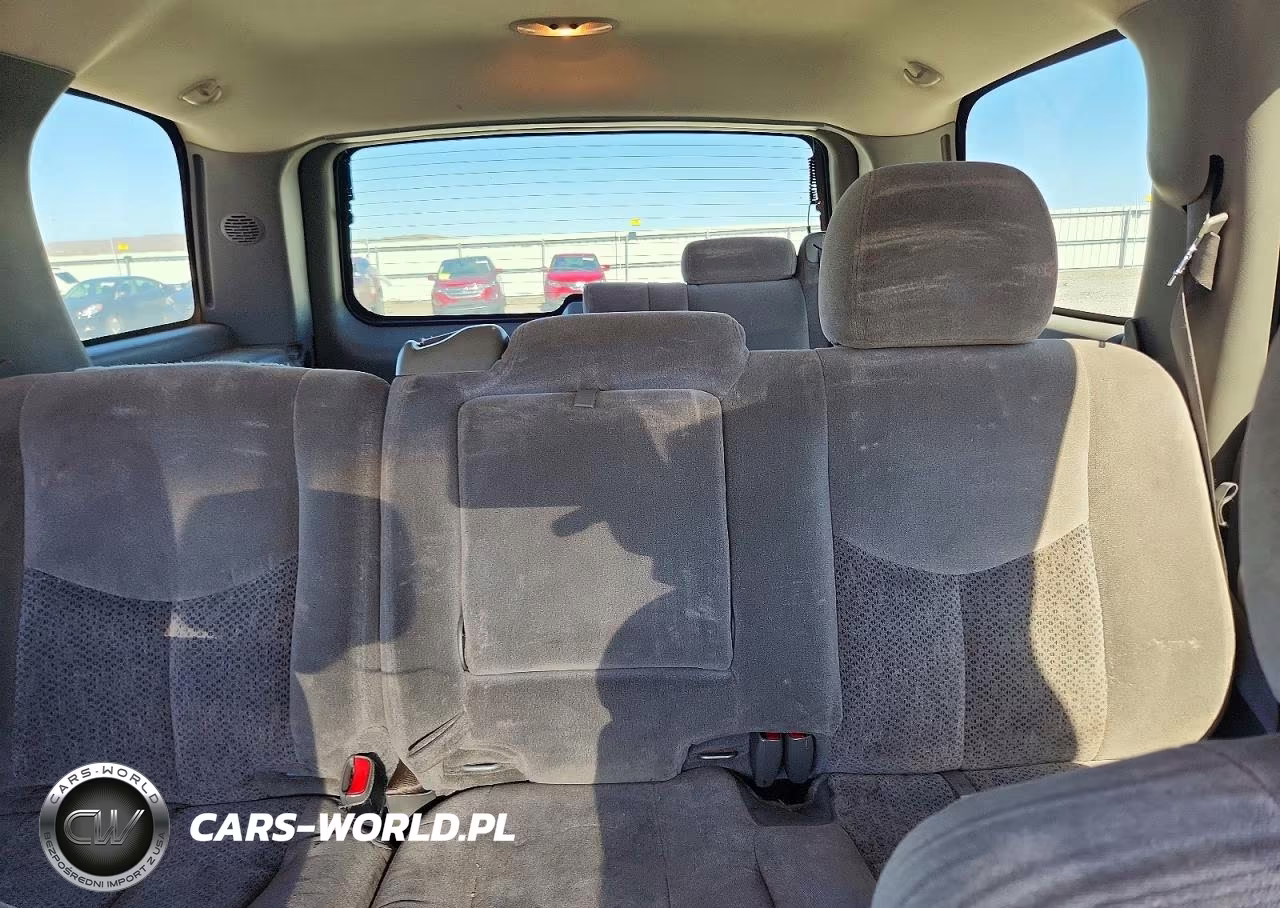 2004 Chevrolet Tahoe K1500 VIN:1GNEK13T44J220941 - 10