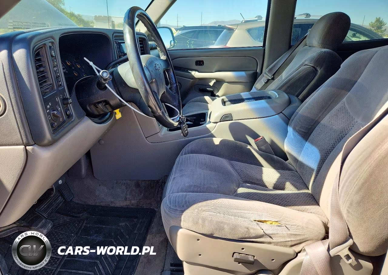 2004 Chevrolet Tahoe K1500 VIN:1GNEK13T44J220941 - 7