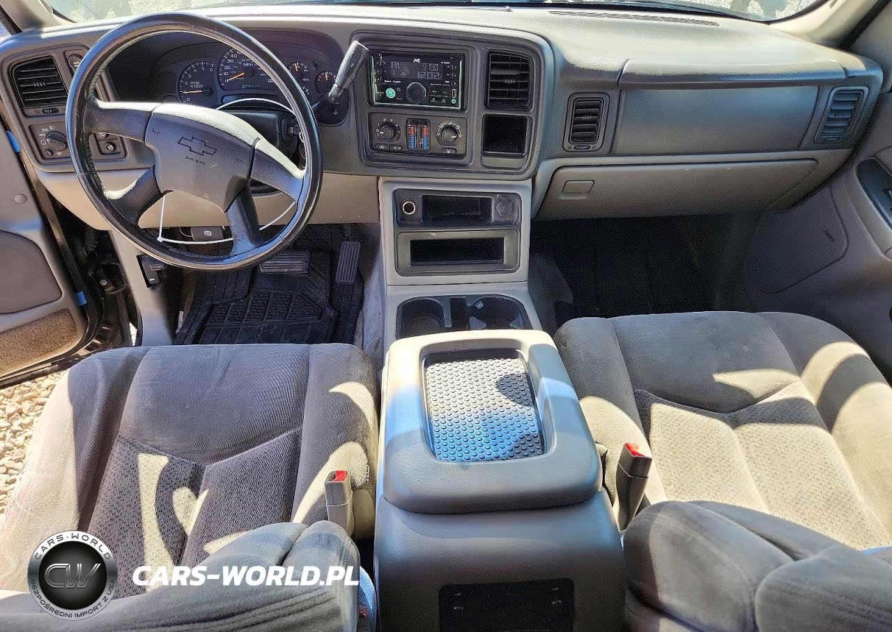 2004 Chevrolet Tahoe K1500 VIN:1GNEK13T44J220941 - 8