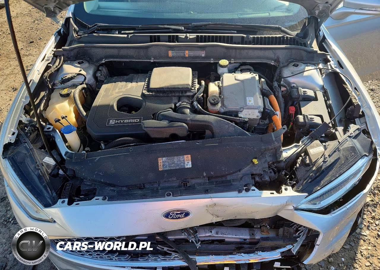 2019 Ford Fusion Titanium VIN:3FA6P0RU6KR259323 - 11
