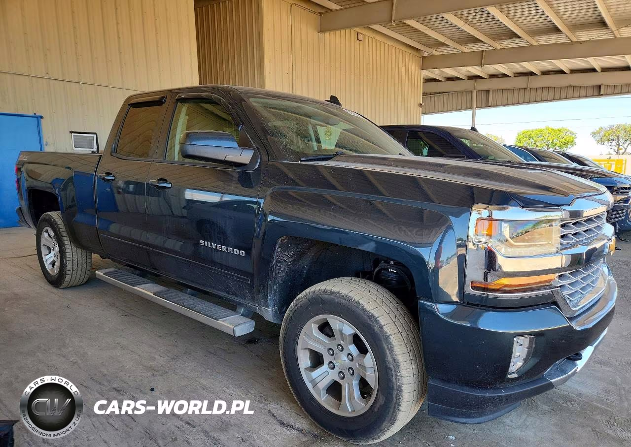 2017 Chevrolet Silverado 1500 2Lt VIN:1GCVKREC8HZ208559 - 4