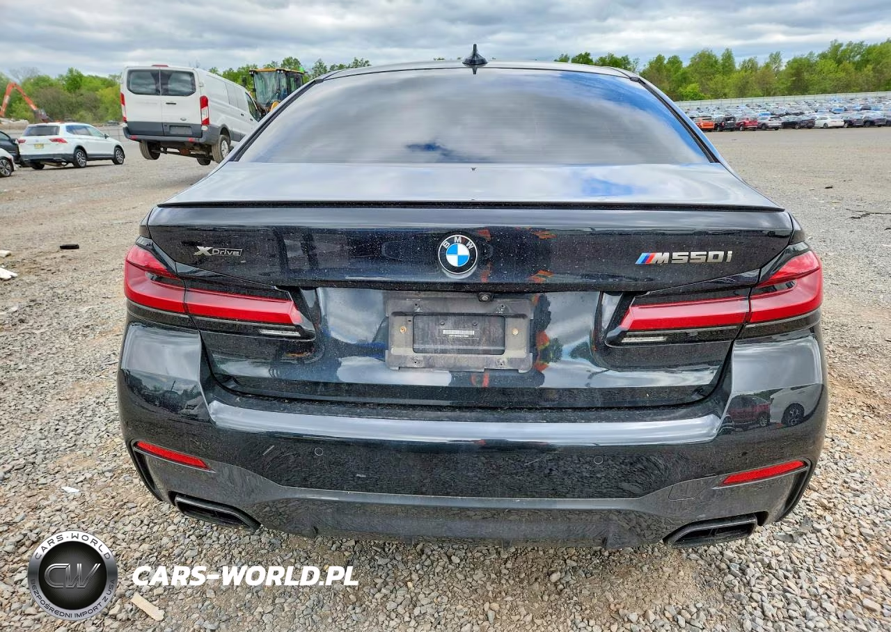 2021 BMW M550Xi VIN:WBA13BK05MCG72869 - 6