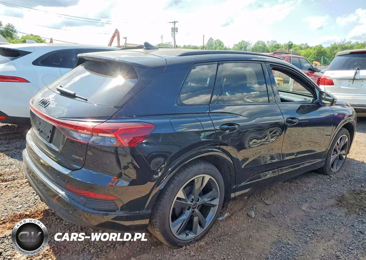 2025 Audi Q4 E-Tron Premium Plus VIN:WA1LUBFZ9SP068787 - 3