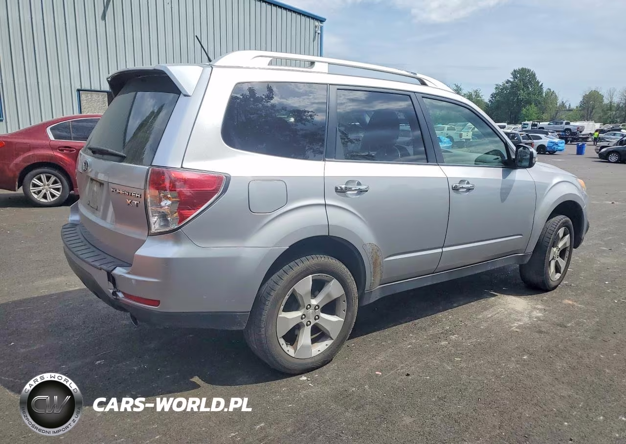 2013 Subaru Forester Touring VIN:JF2SHGGC6DH421997 - 3