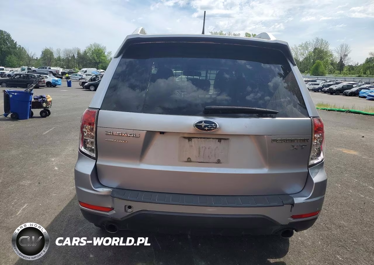 2013 Subaru Forester Touring VIN:JF2SHGGC6DH421997 - 6