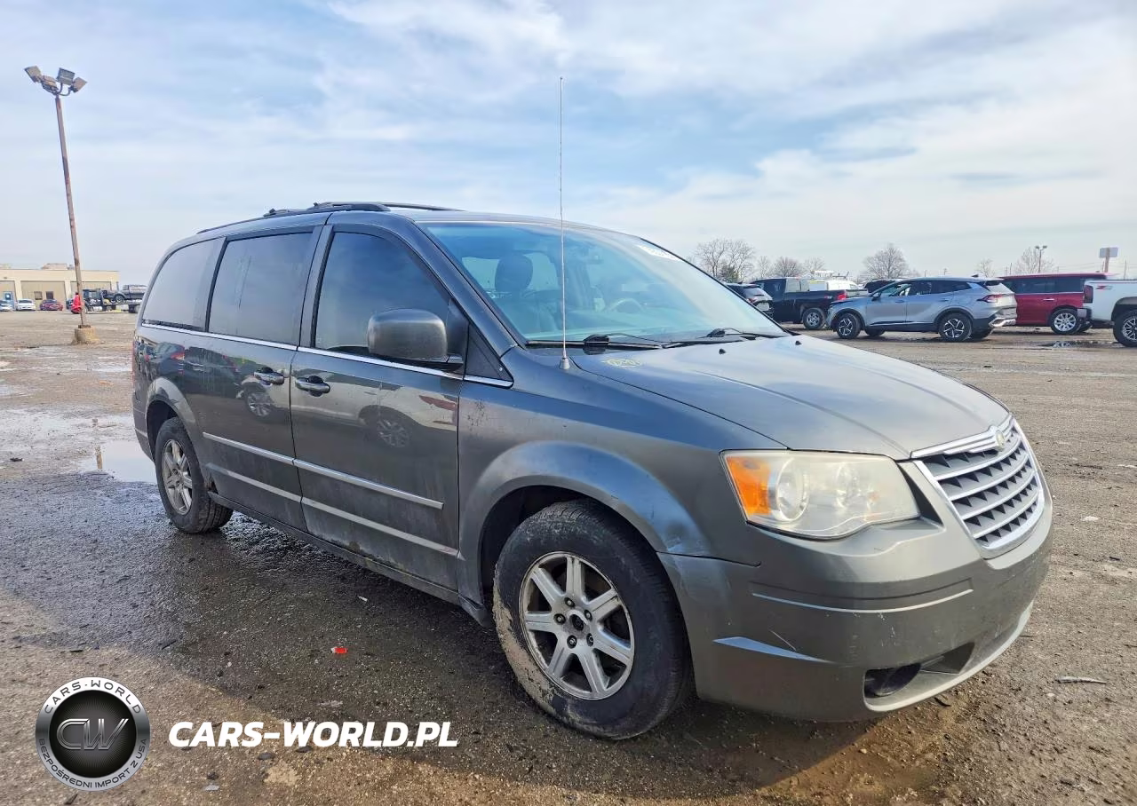 2010 Chrysler Town & Country Touring VIN:2A4RR5DX7AR240438 - 4