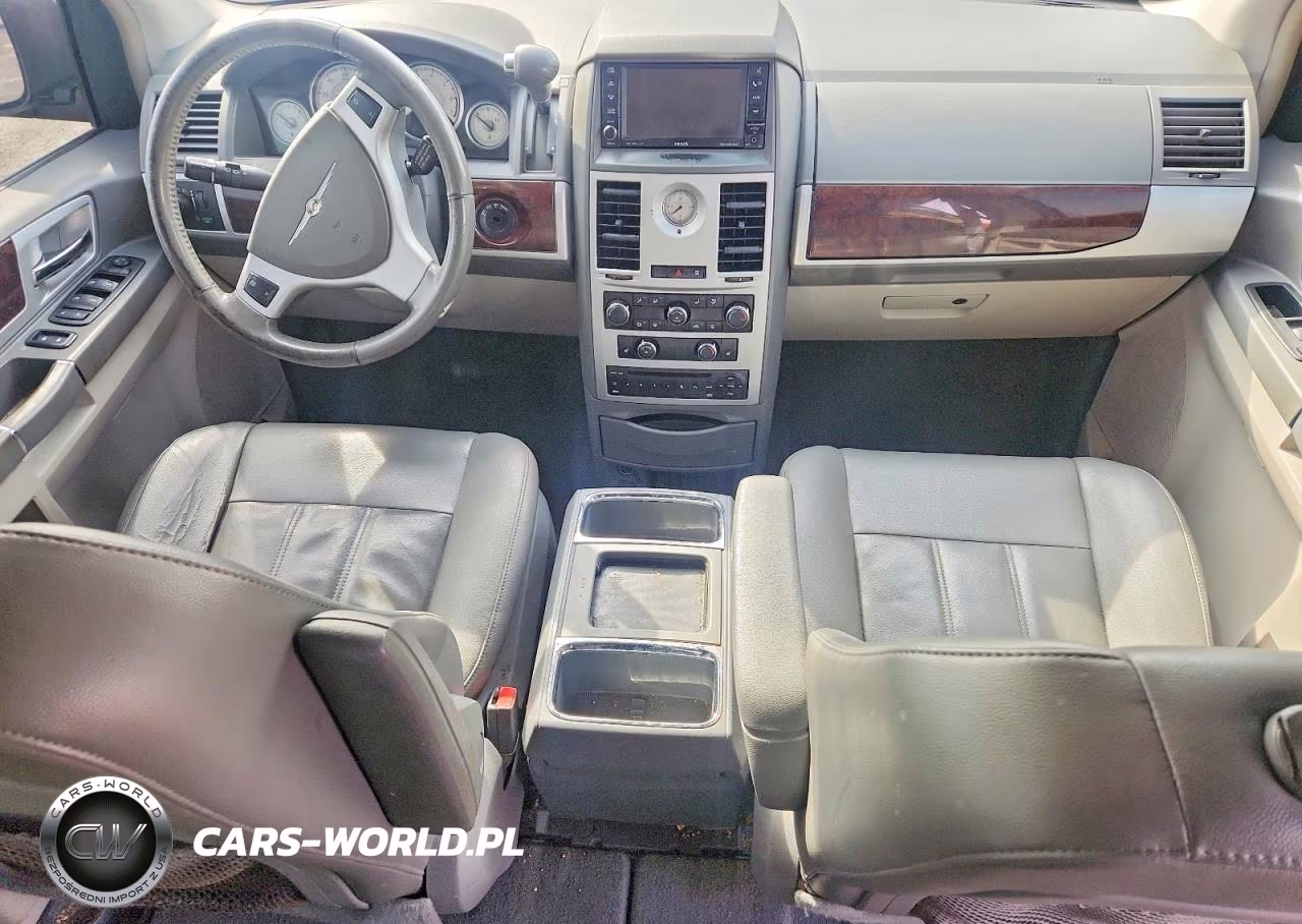 2010 Chrysler Town & Country Touring VIN:2A4RR5DX7AR240438 - 8