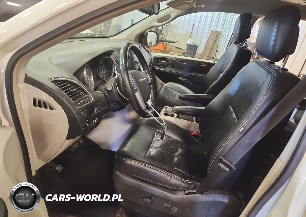 2013 Chrysler Town & Country Touring L VIN:2C4RC1CG2DR536196 - 7