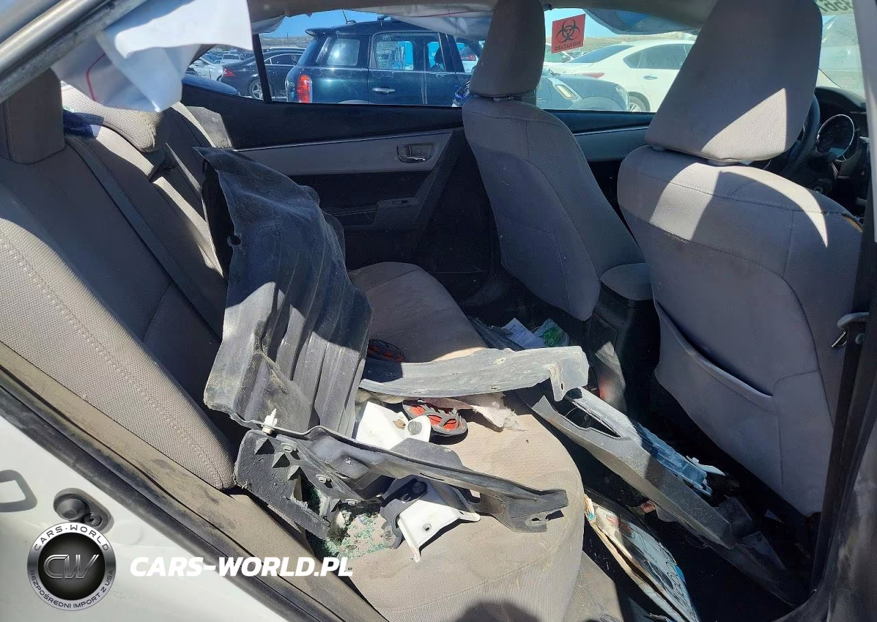 2015 Toyota Corolla Le Plus VIN:5YFBURHE4FP280893 - 10