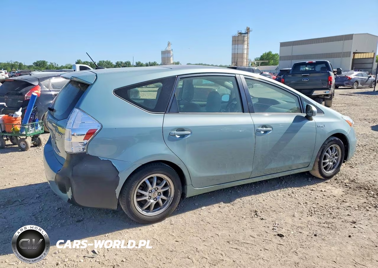 2014 Toyota Prius V Three VIN:JTDZN3EU8E3363612 - 3