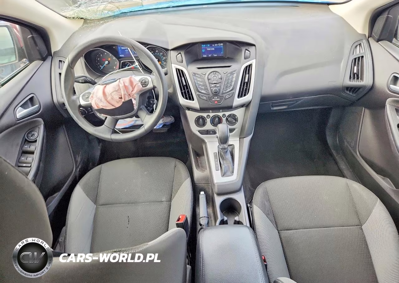 2014 Ford Focus Se VIN:1FADP3F26EL136216 - 8