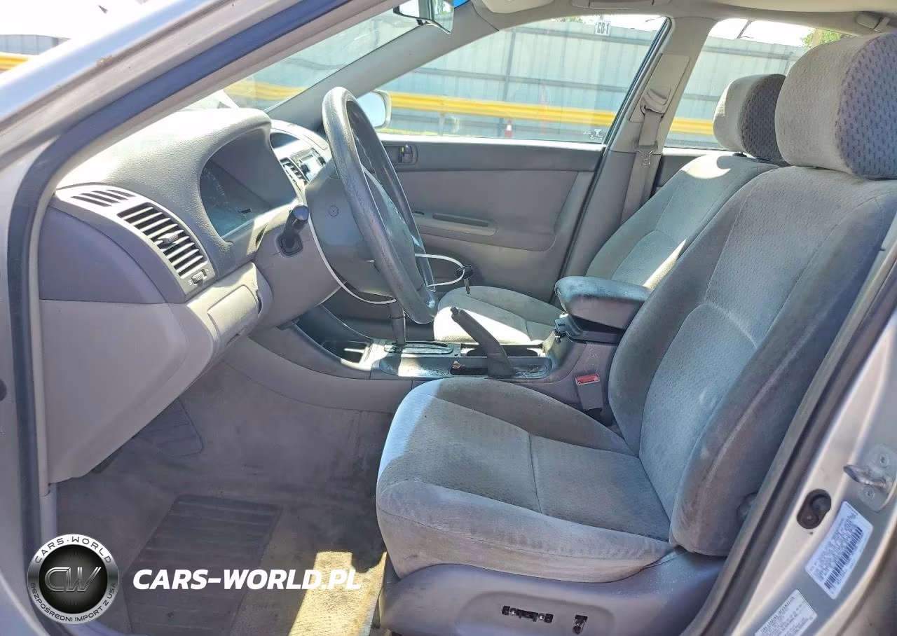 2003 Toyota Camry Le VIN:4T1BE32KX3U126207 - 7