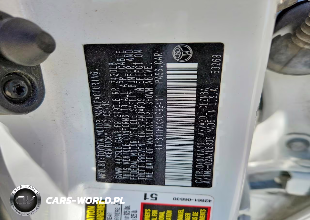 2019 Toyota Camry Le VIN:4T1B11HKXKU792411 - 12