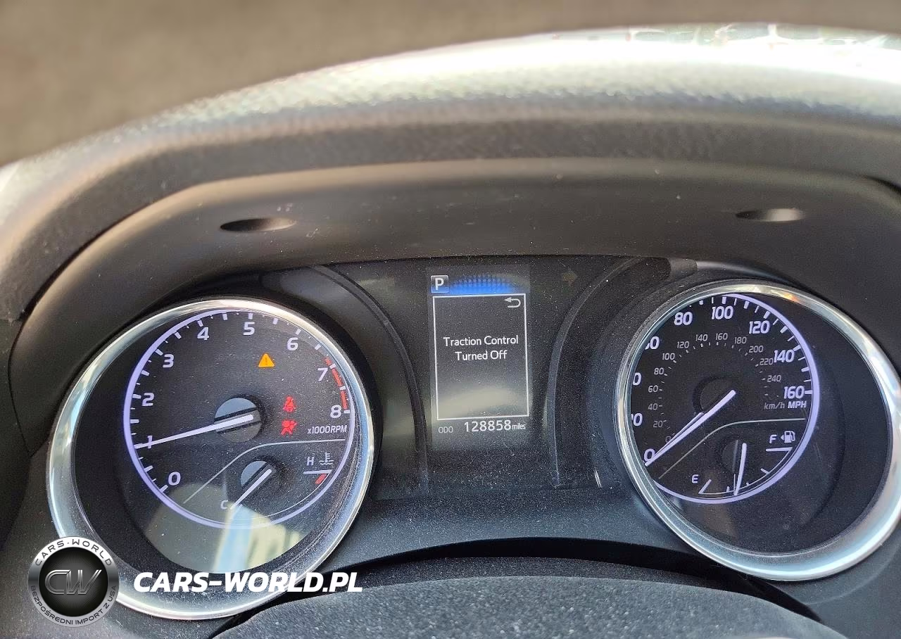 2019 Toyota Camry Le VIN:4T1B11HKXKU792411 - 9