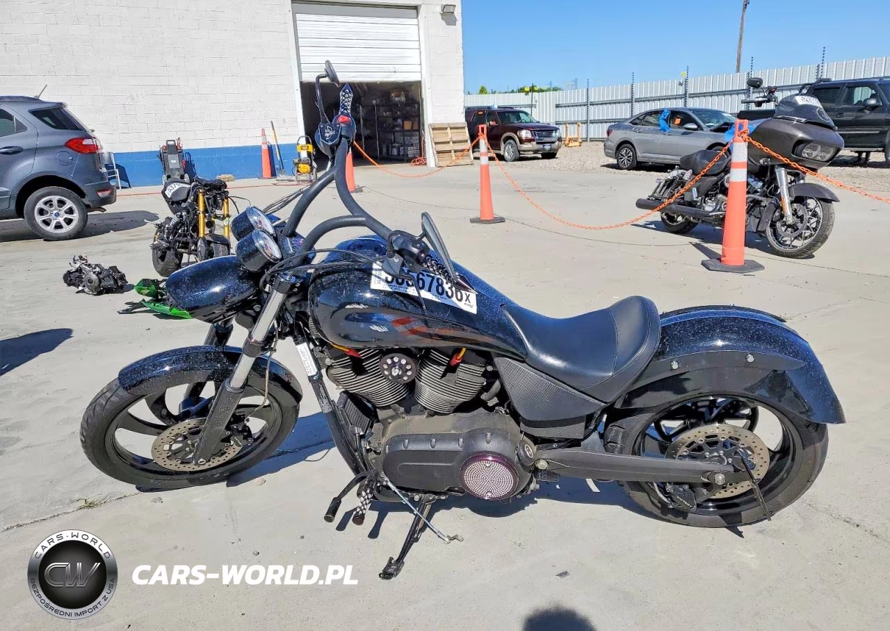 2008 Victory Motorcycles Vegas 8-Ball VIN:5VPAB26D283000470 - 3