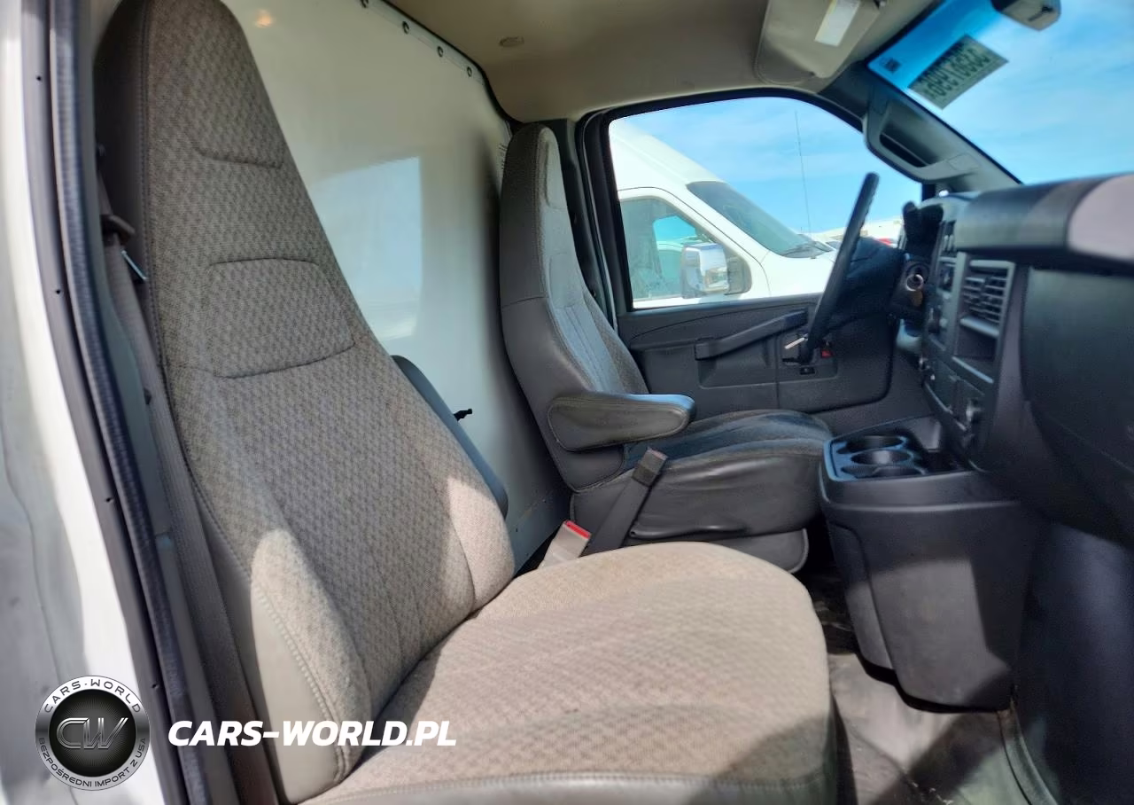 2019 Chevrolet Express G3500 VIN:1GB3GRCG8K1160067 - 11