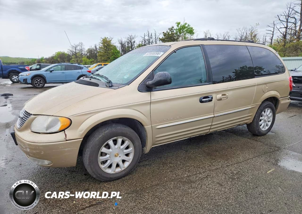 2001 Chrysler Town & Country Lxi