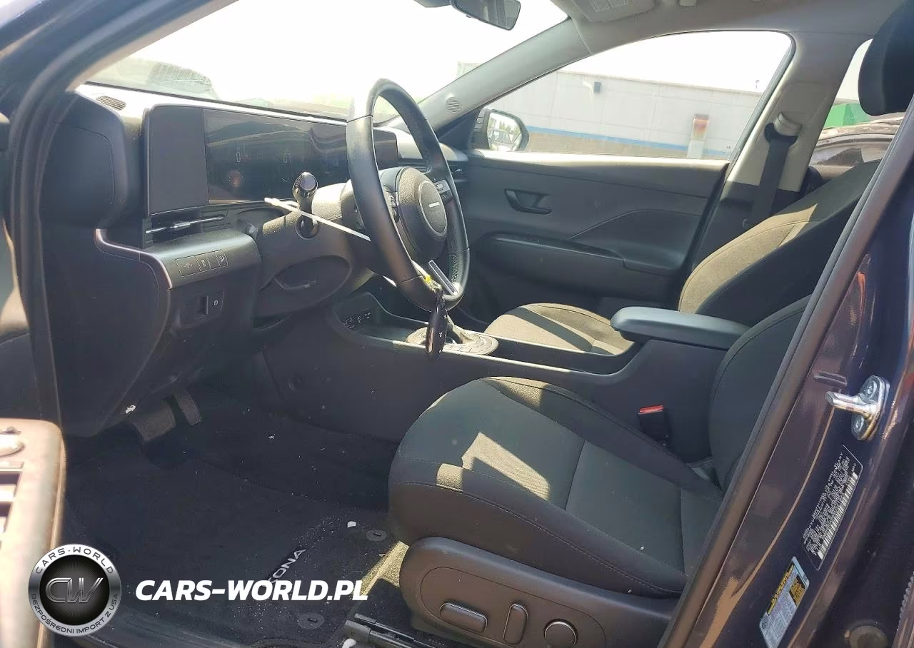 2025 Hyundai Kona Sel VIN:KM8HBCAB6SU321823 - 7