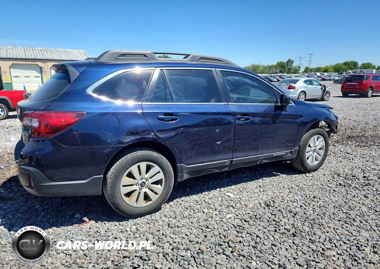 2018 Subaru Outback VIN:4S4BSAAC2J3257576 - 3