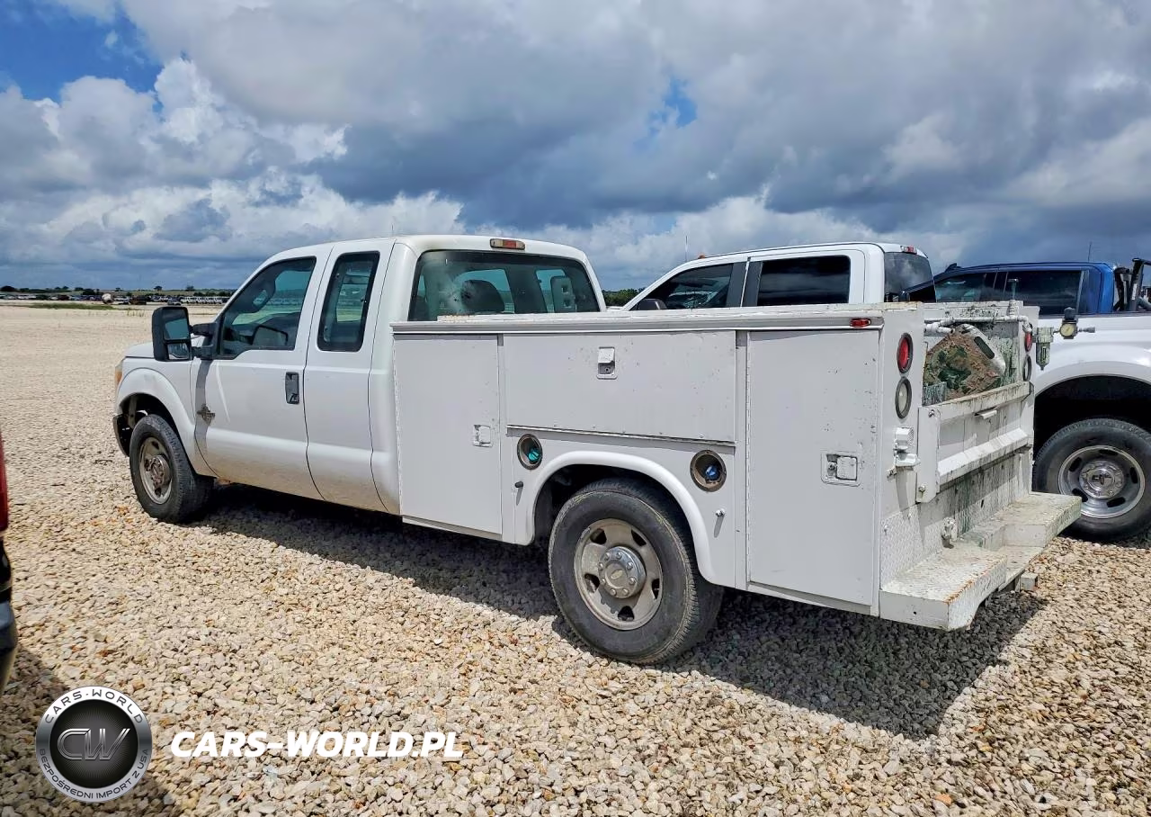 2011 Ford F250 Super Duty VIN:1FT7X2ATXBEC24476 - 2