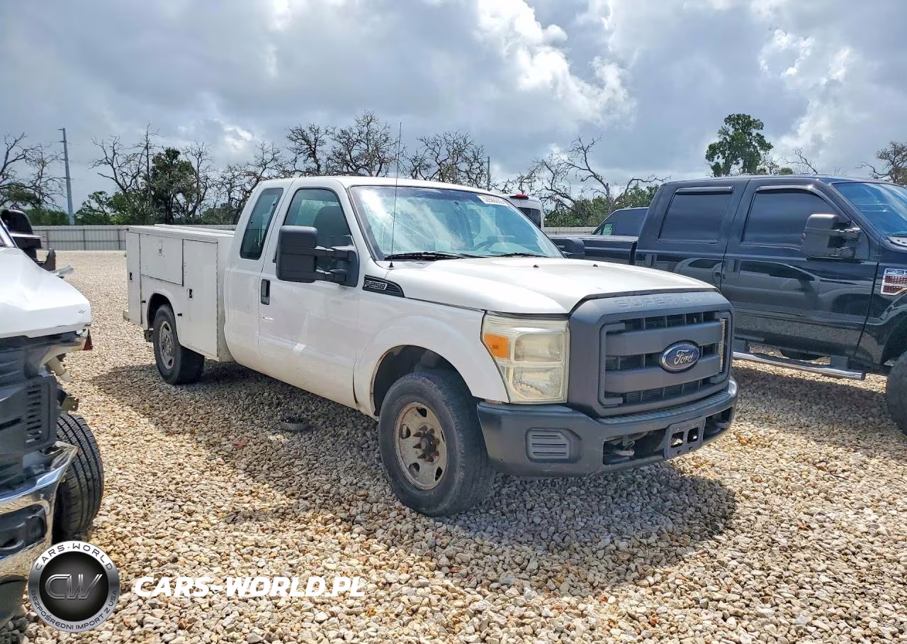 2011 Ford F250 Super Duty VIN:1FT7X2ATXBEC24476 - 4