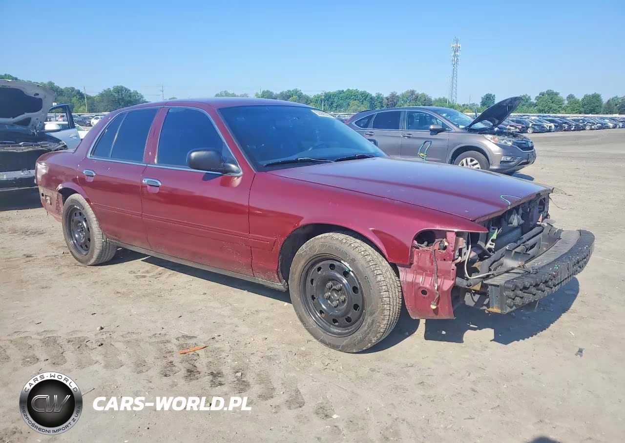 2008 Ford Crown Victoria Police Interceptor VIN:2FAHP71V68X134340 - 4