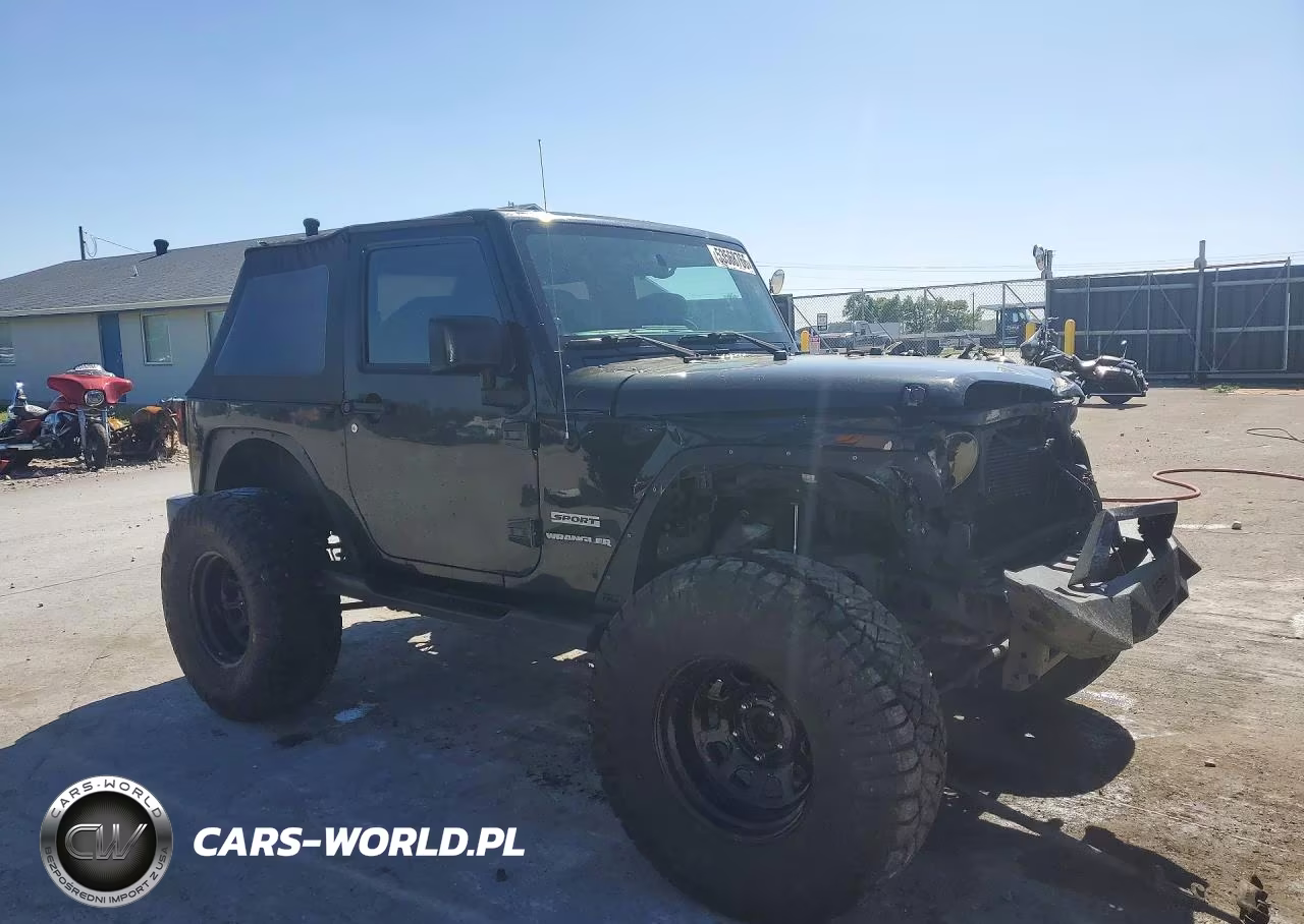 2012 Jeep Wrangler Sport VIN:1C4AJWAG6CL192205 - 4