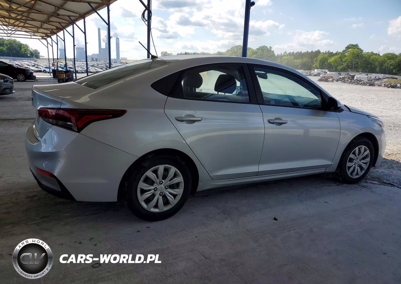 2018 Hyundai Accent Se VIN:3KPC24A38JE008413 - 3