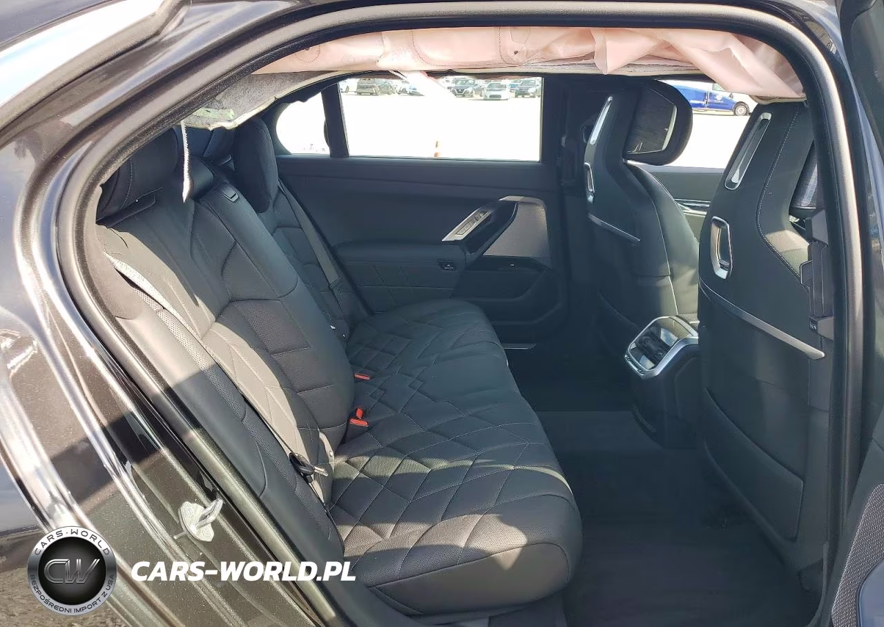 2024 BMW I7 Edrive50 VIN:WBY43EJ0XRCR30017 - 10