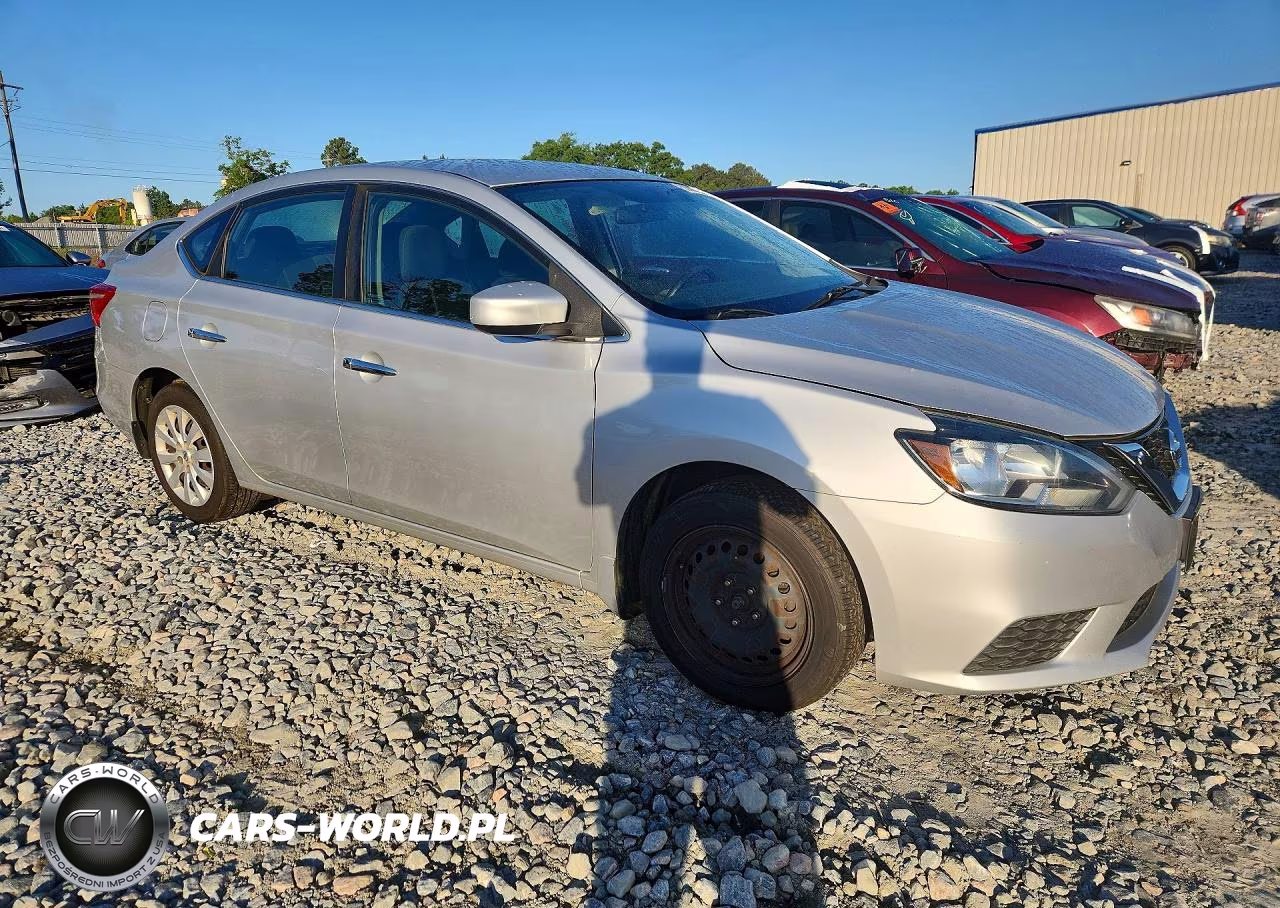 2017 Nissan Sentra S VIN:3N1AB7AP0HY295219 - 4