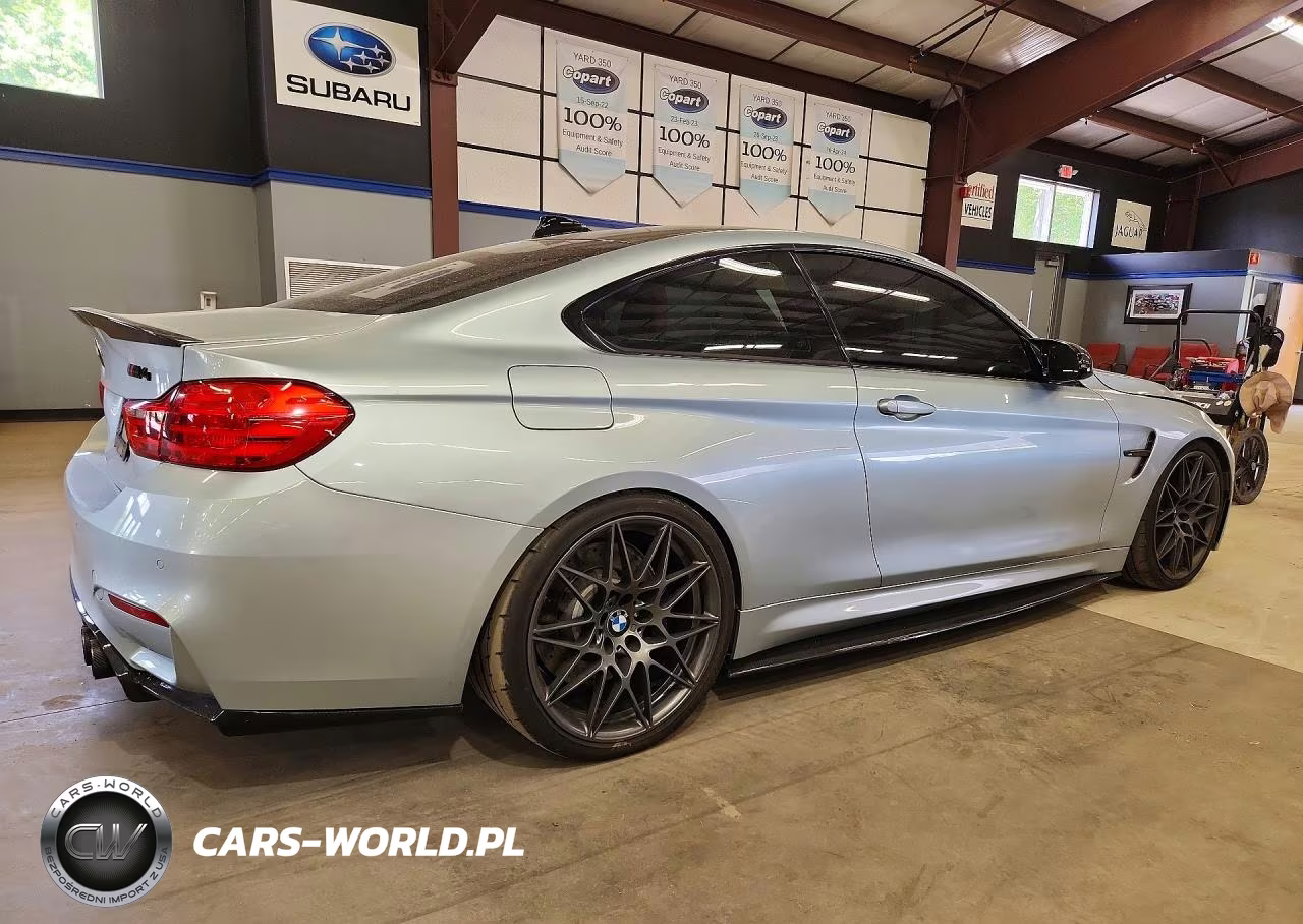 2017 BMW M4 VIN:WBS3R9C58HK709122 - 3