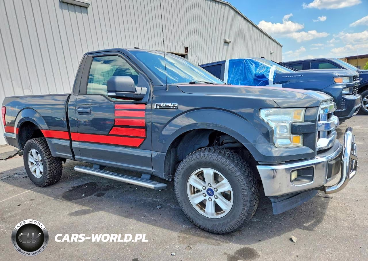 2017 Ford F150 VIN:1FTMF1E84HKC51768 - 4