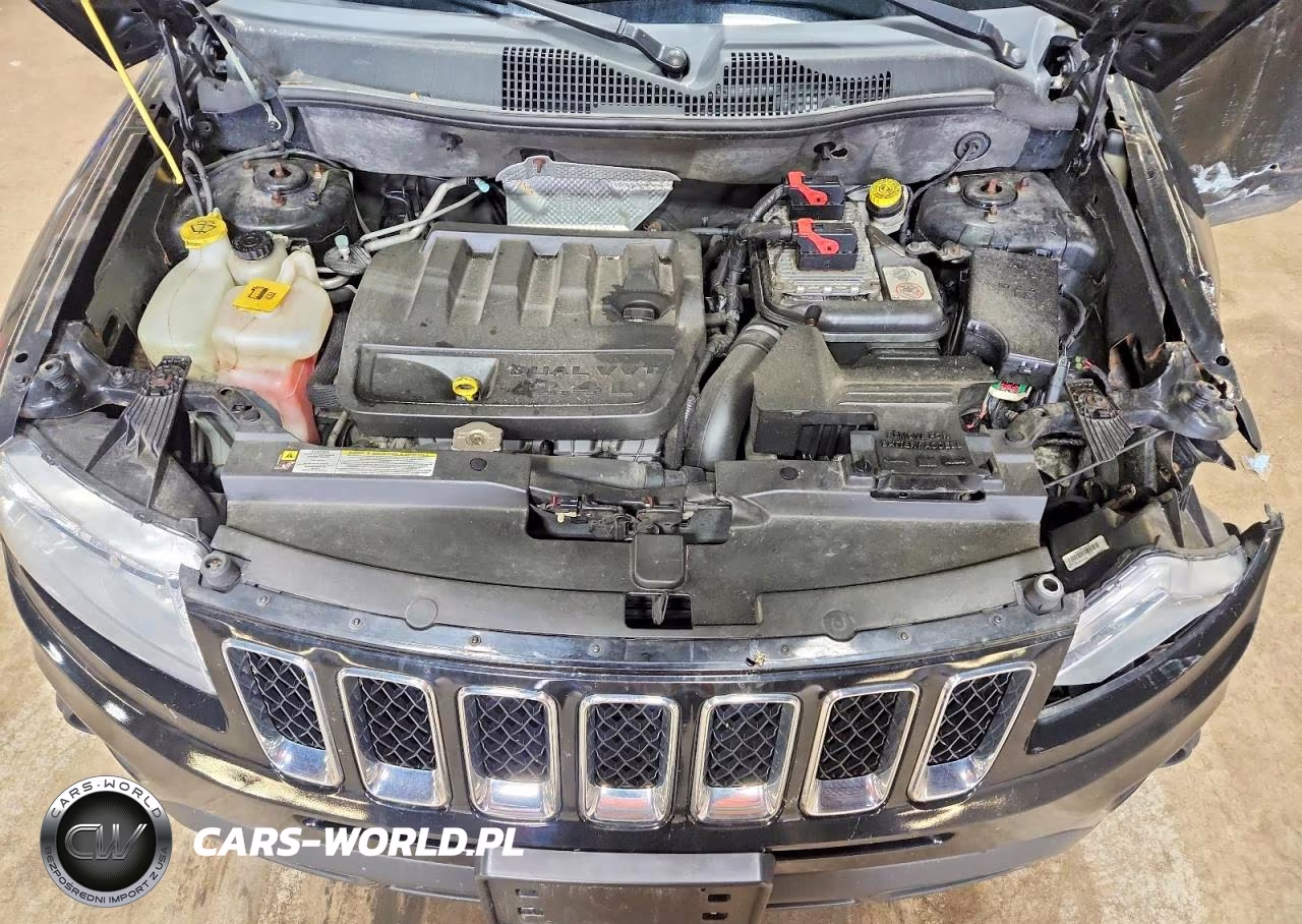 2012 Jeep Compass VIN:1C4NJDEB9CD613347 - 12
