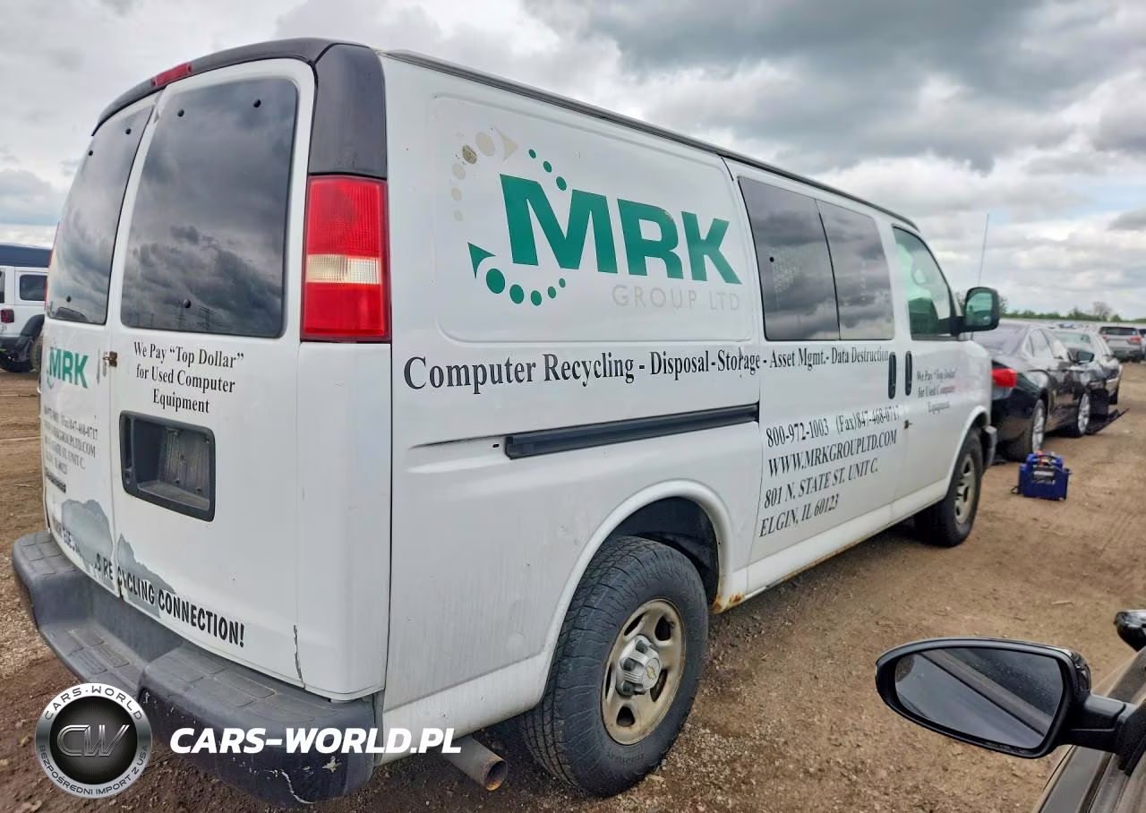 2007 Chev Express VIN:1GCFG15X971206794 - 3