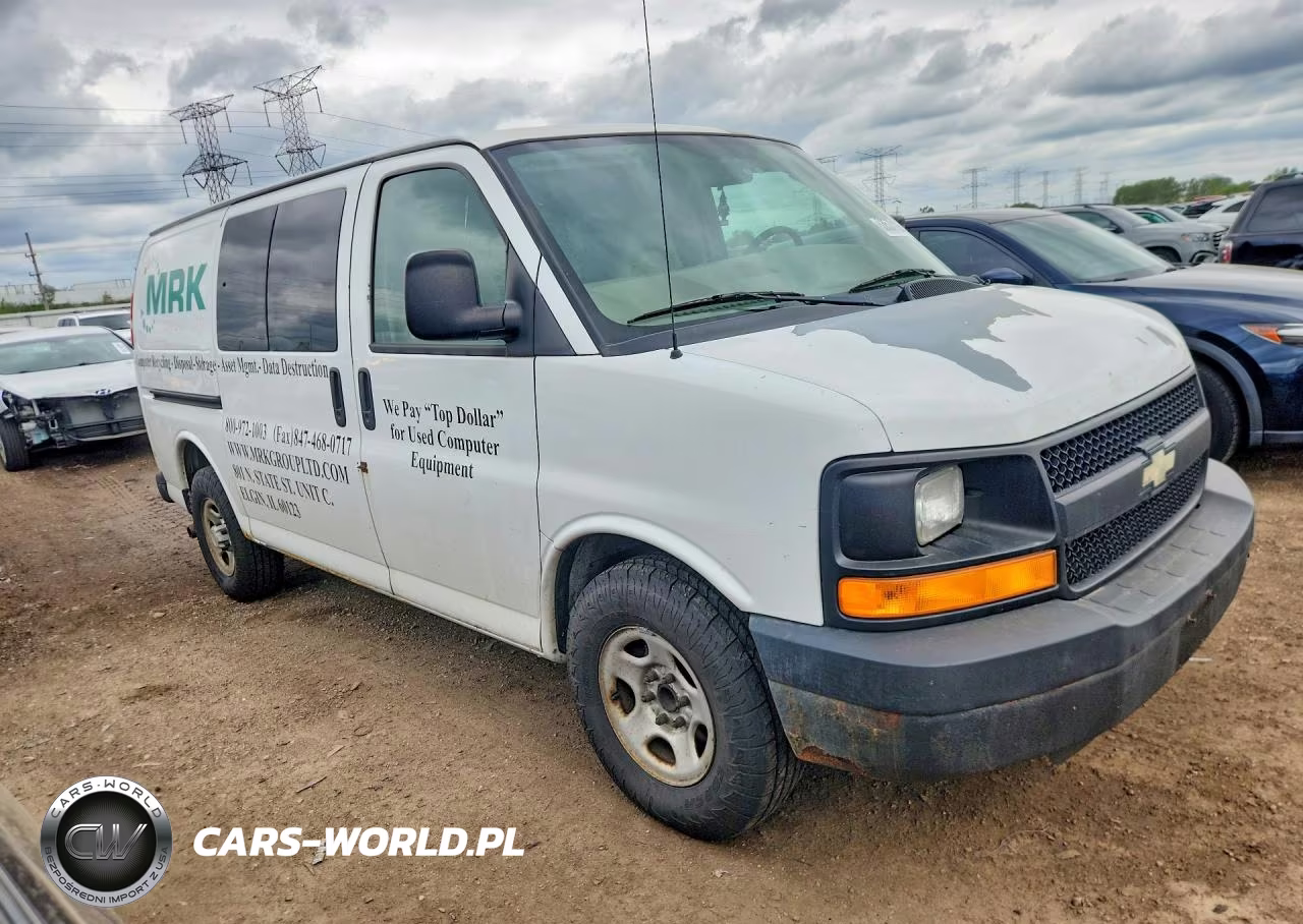 2007 Chev Express VIN:1GCFG15X971206794 - 4