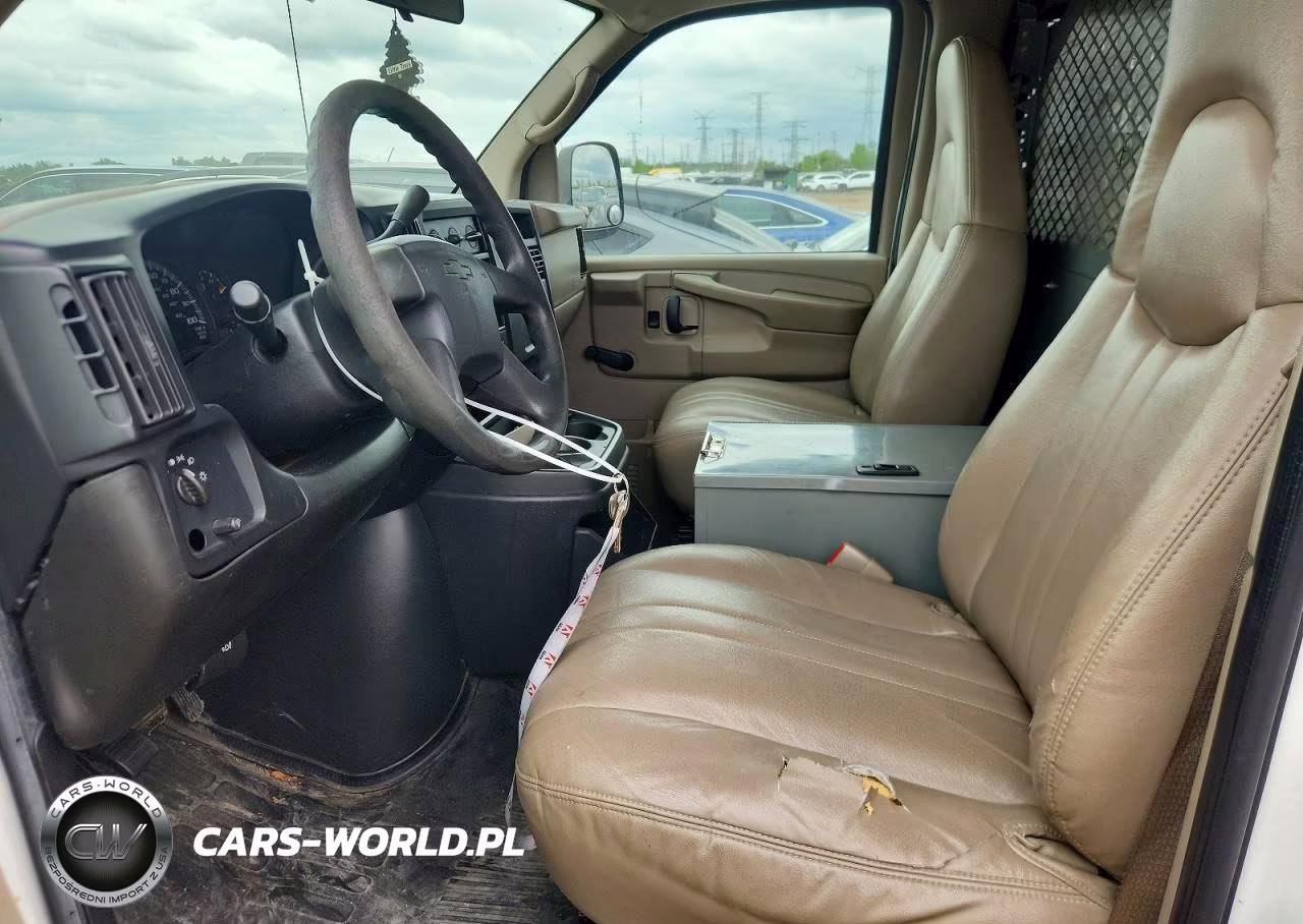 2007 Chev Express VIN:1GCFG15X971206794 - 7