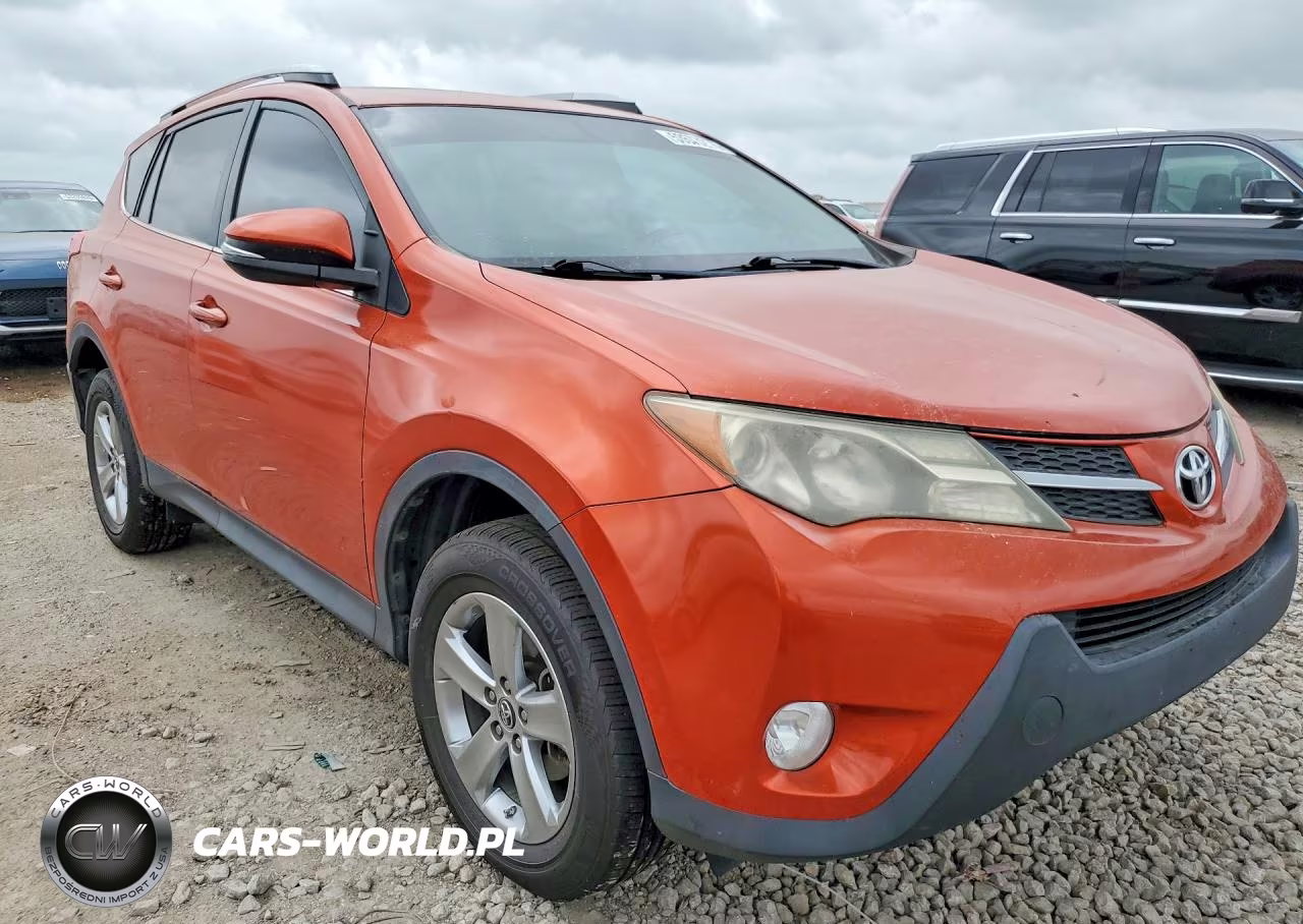 2015 Toyota Rav4 Xle VIN:2T3WFREV2FW172441 - 4