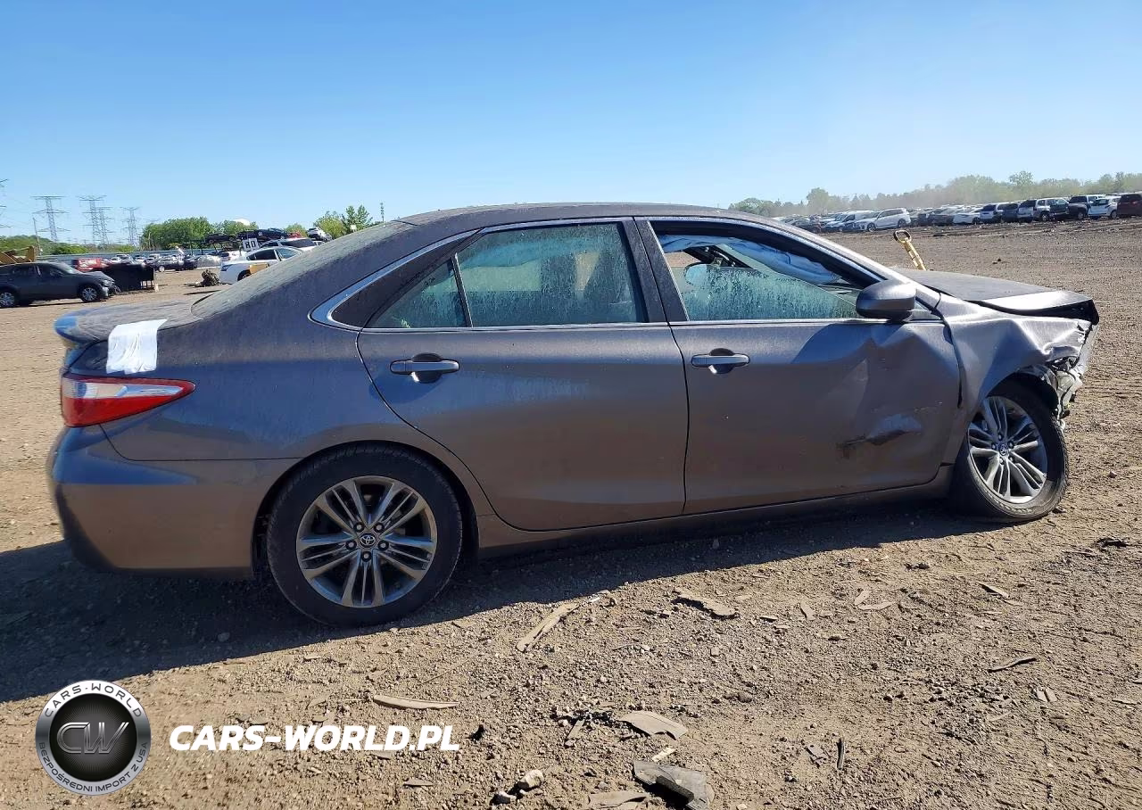 2017 Toyota Camry Se VIN:4T1BF1FK8HU432454 - 3