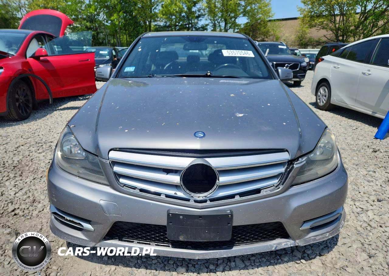 2012 Mercedes-Benz C 300 4Matic VIN:WDDGF8BB8CR206893 - 5