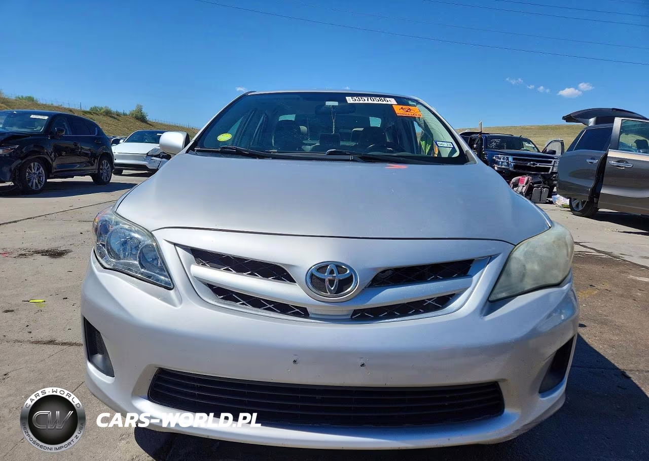 2011 Toyota Corolla Le VIN:JTDBU4EE9B9134075 - 5