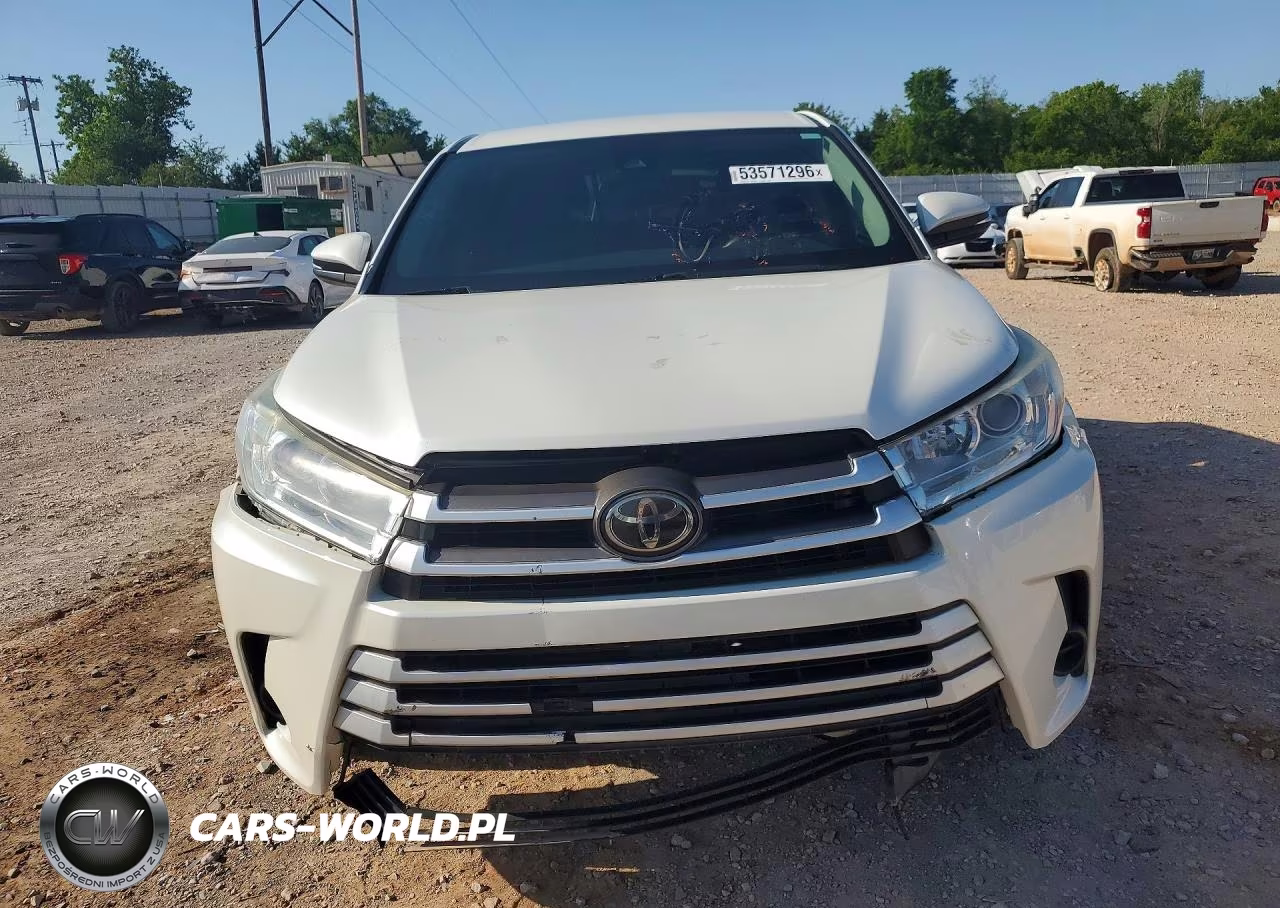2019 Toyota Highlander Le VIN:5TDZARFH9KS043130 - 5
