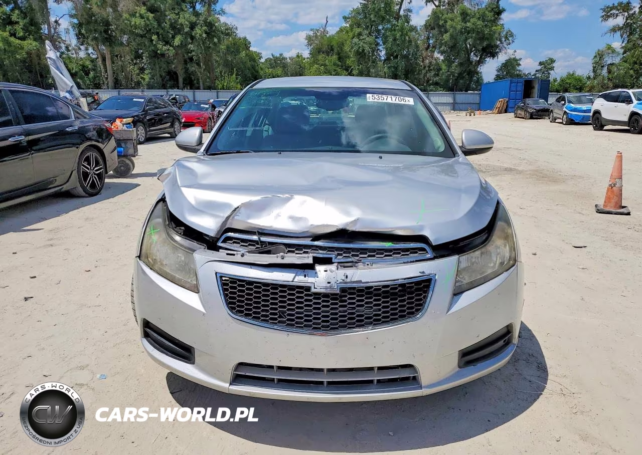 2014 Chevrolet Cruze Lt VIN:1G1PC5SB3E7161905 - 5