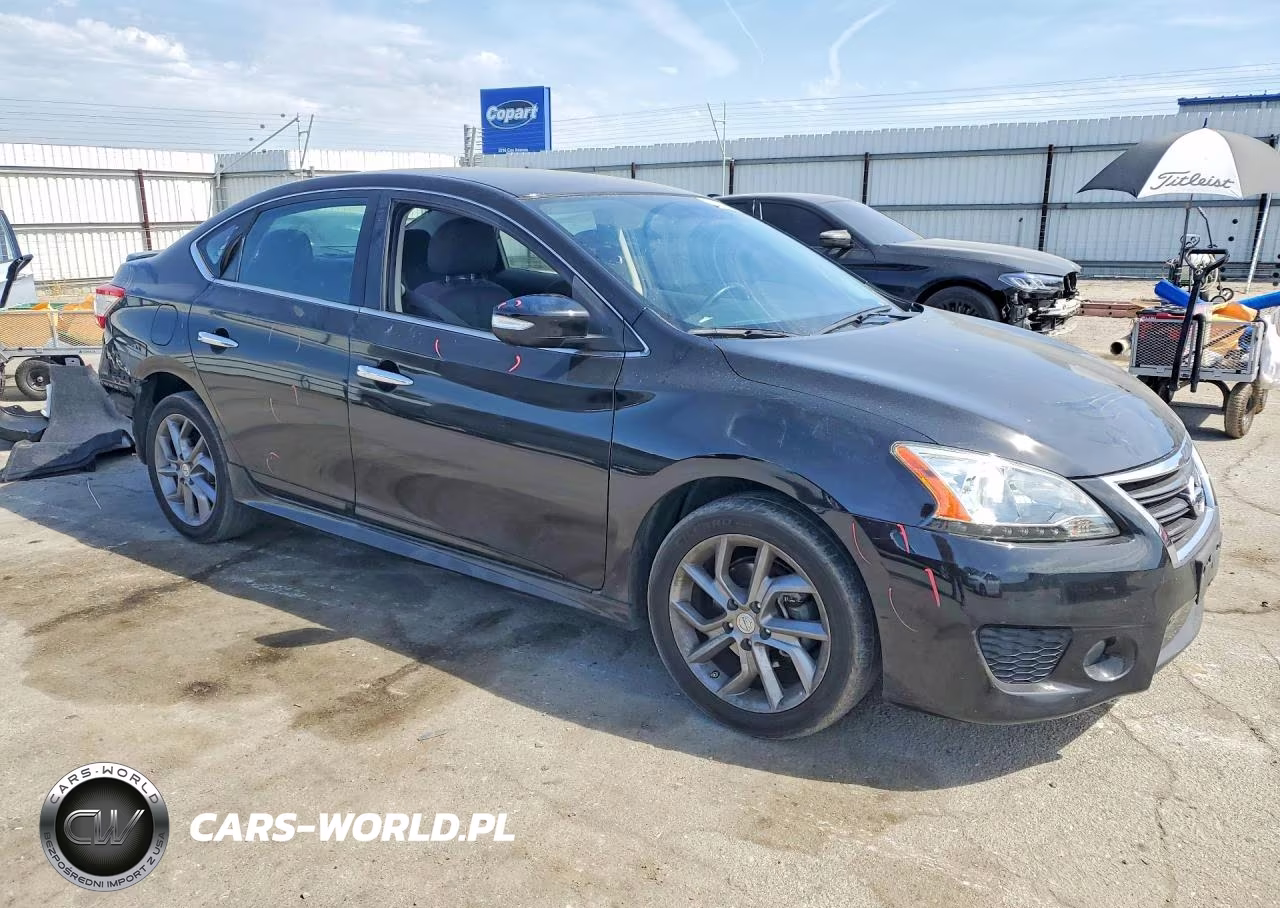 2015 Nissan Sentra Sr VIN:3N1AB7AP8FY360802 - 4