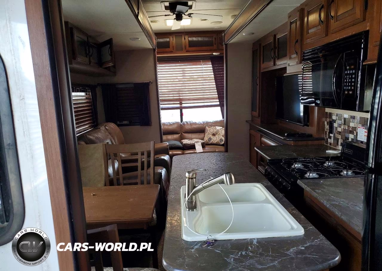 2016 Jayco Flight Bungalow 40Rl VIN:1UJBJ0BV0G11J0114 - 6
