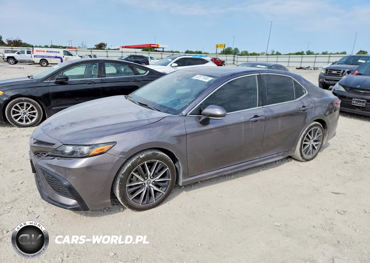2024 Toyota Camry Se – zdjęcie 1 z 12