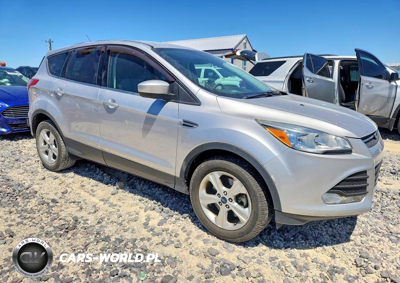 2015 Ford Escape VIN:1FMCU0G99FUB80968 - 4