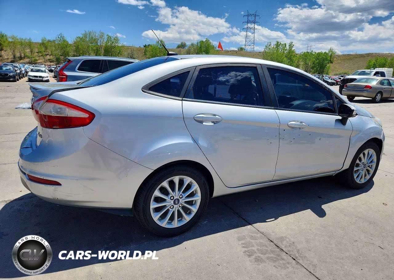 2014 Ford Fiesta Se VIN:3FADP4BJ5EM139514 - 3