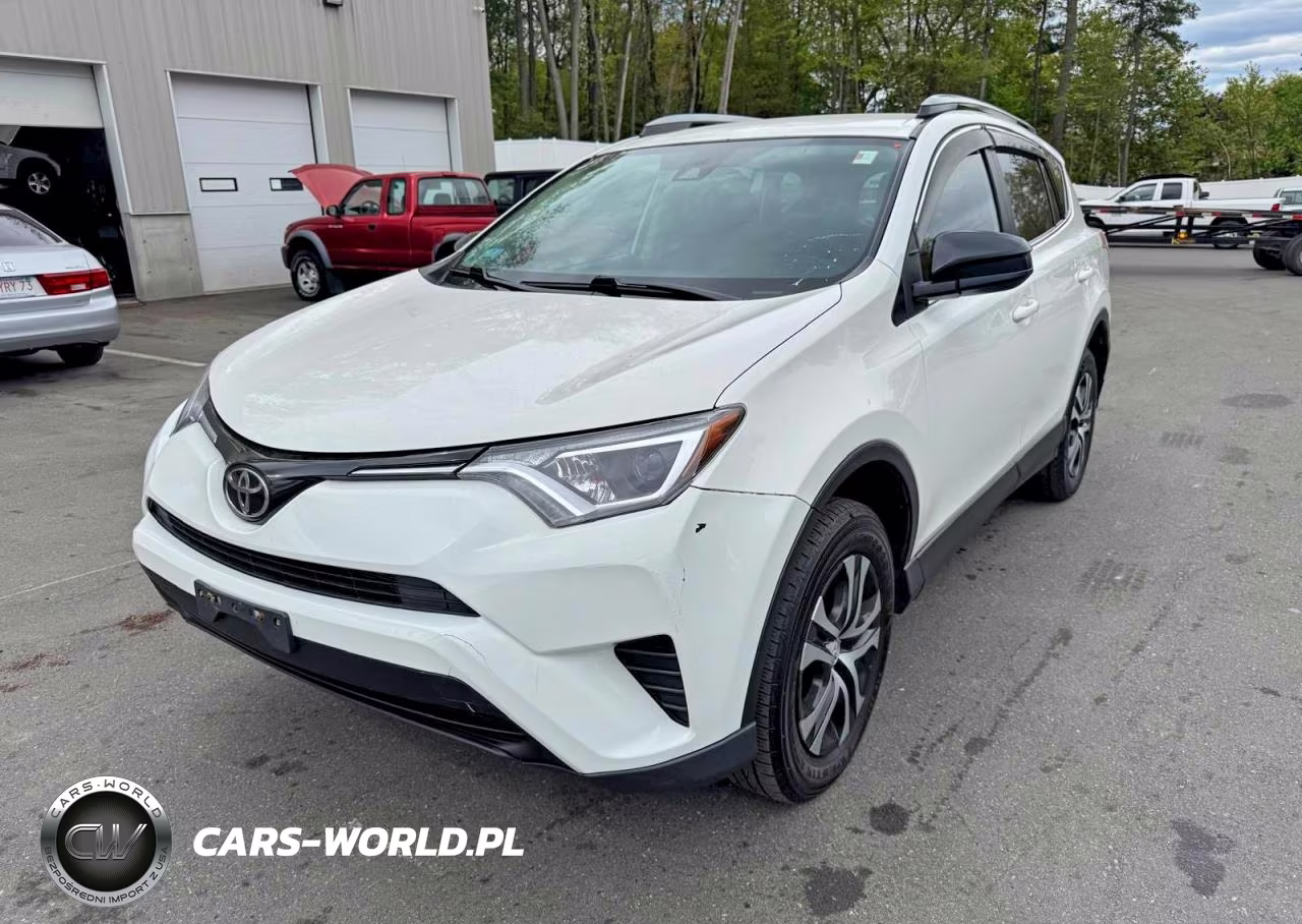 2018 Toyota Rav4 Le – zdjęcie 1 z 12