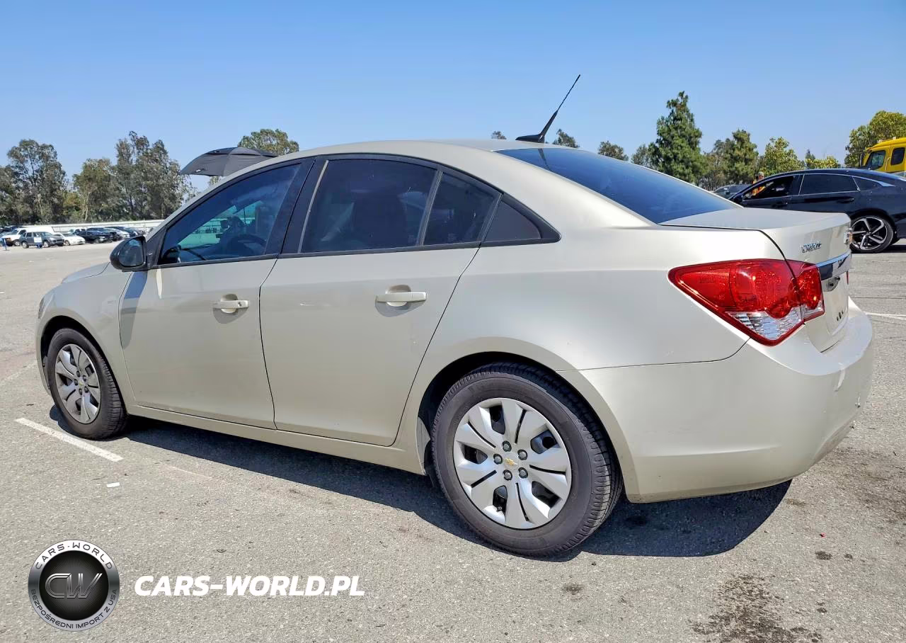 2014 Chevrolet Cruze Ls VIN:1G1PA5SG8E7486129 - 2